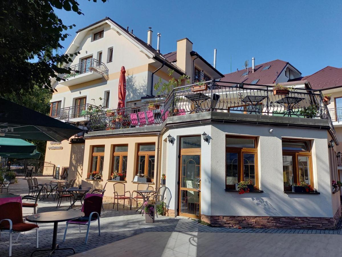 Hotel Vysehrad Turcianske Teplice Exterior photo